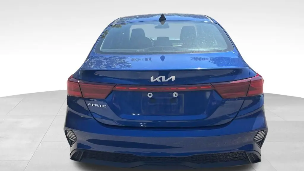 2023 Kia Forte LX