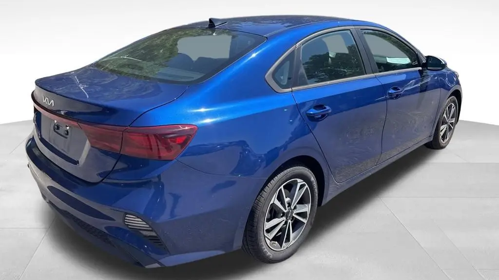 2023 Kia Forte LX