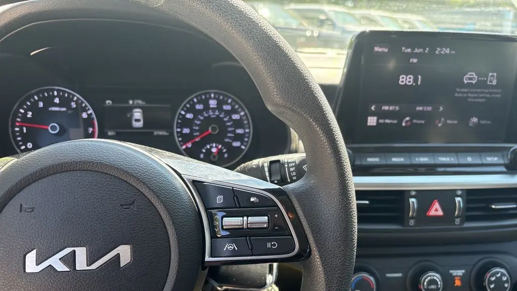 2023 Kia Forte LX