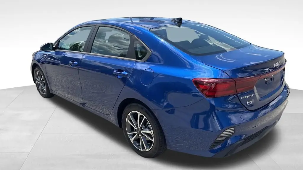2023 Kia Forte LX