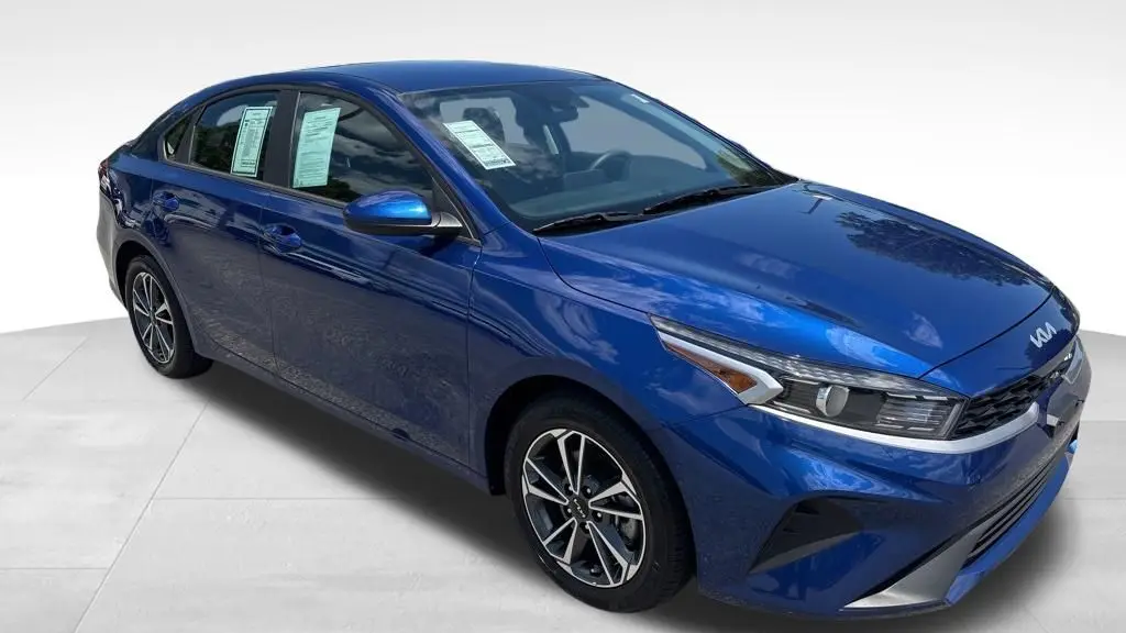 2023 Kia Forte LX