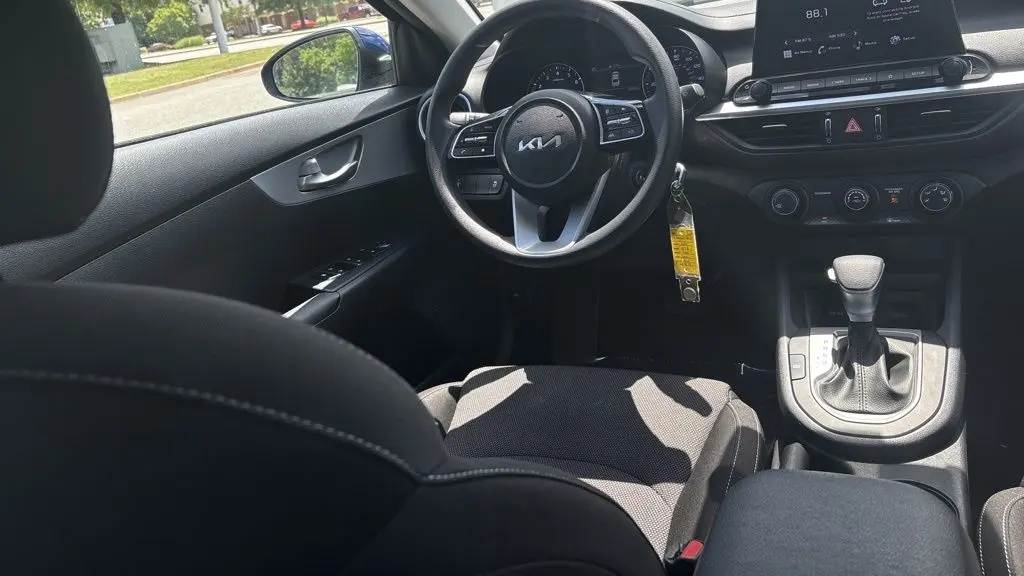 2023 Kia Forte LX