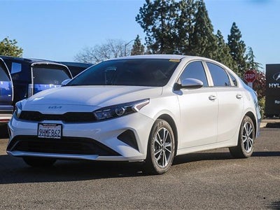 2023 Kia Forte LXS 4DR Sedan