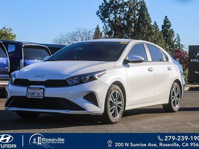 2023 Kia Forte LXS 4DR Sedan