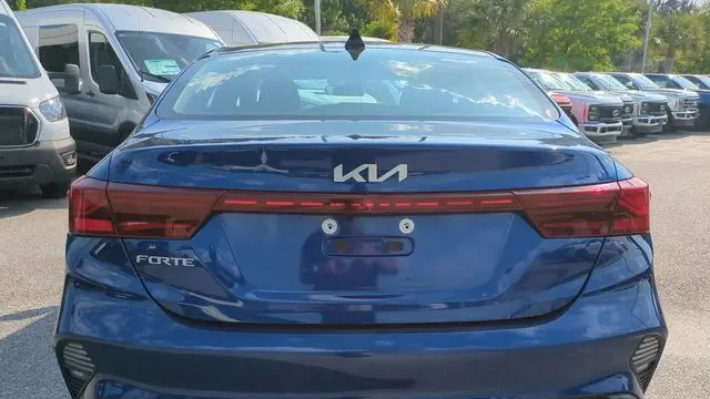 2023 Kia Forte LX