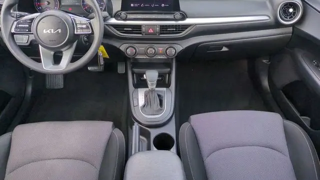 2023 Kia Forte LX