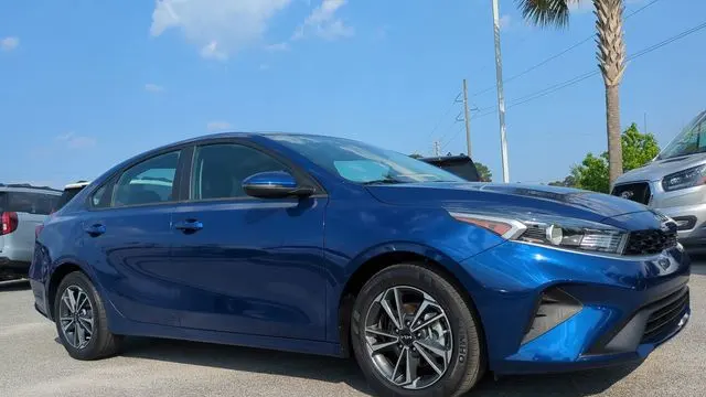 2023 Kia Forte LX