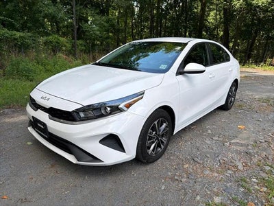 2023 Kia Forte LXS 4DR Sedan
