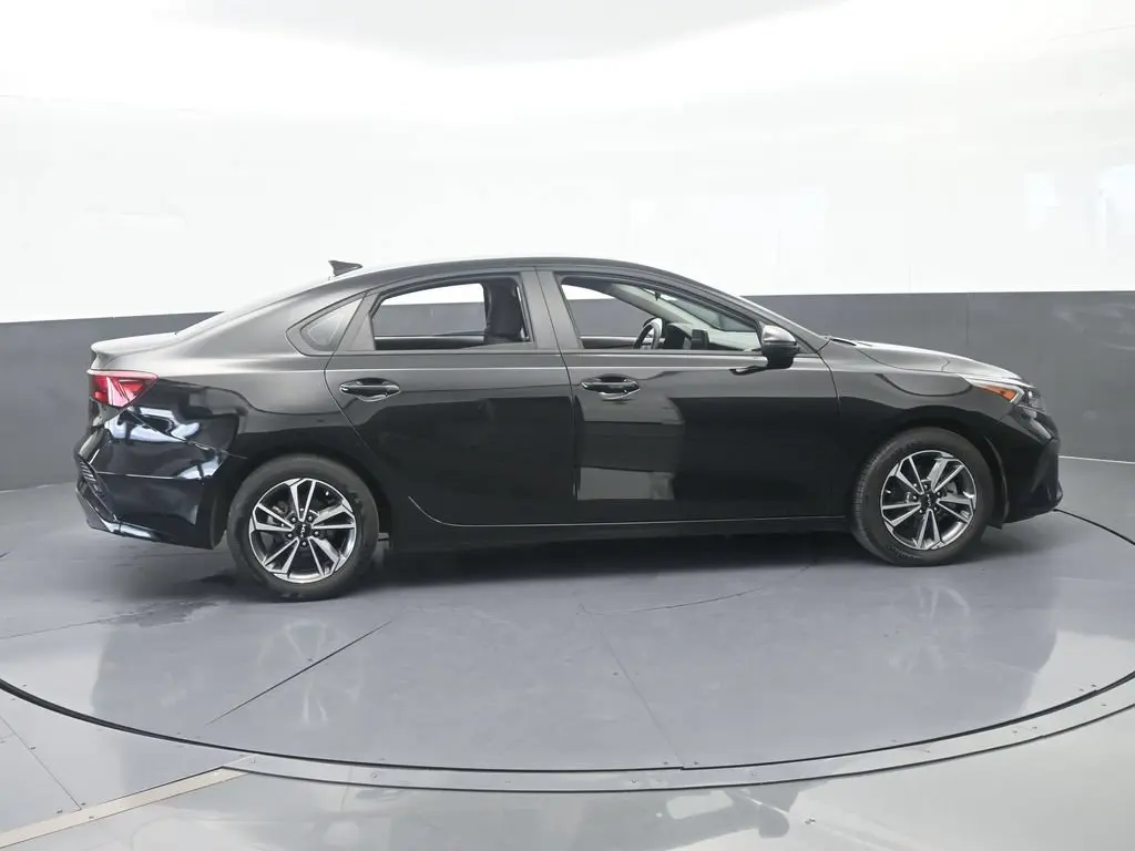 2024 Kia Forte - $15,991