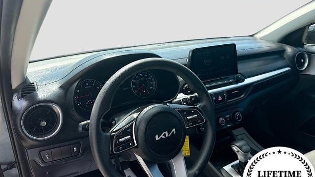 2022 Kia Forte FE