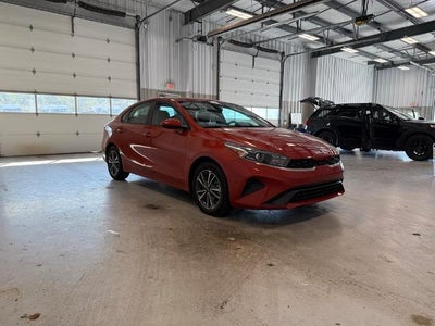 2022 Kia Forte LXS 4DR Sedan