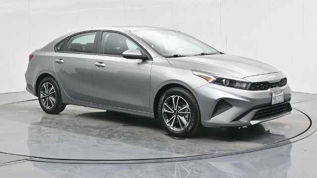 2022 Kia Forte FE