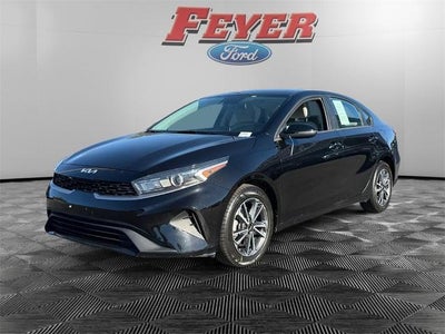 2023 Kia Forte LXS 4DR Sedan