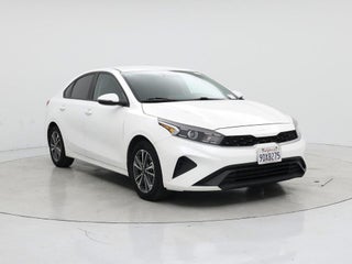 2023 Kia Forte with Snow White Pearl Exterior