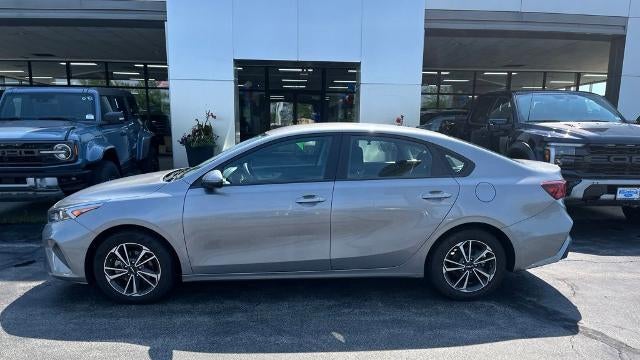 2023 Kia Forte LX