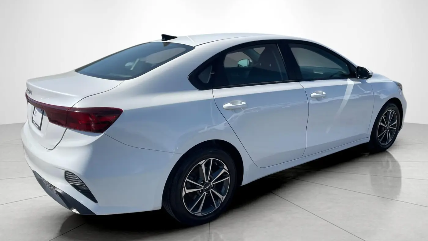 2023 Kia Forte LX