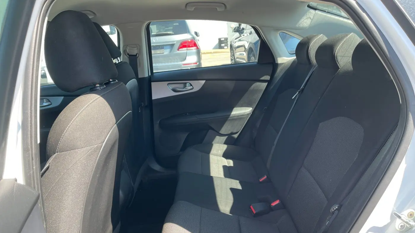 2023 Kia Forte LX