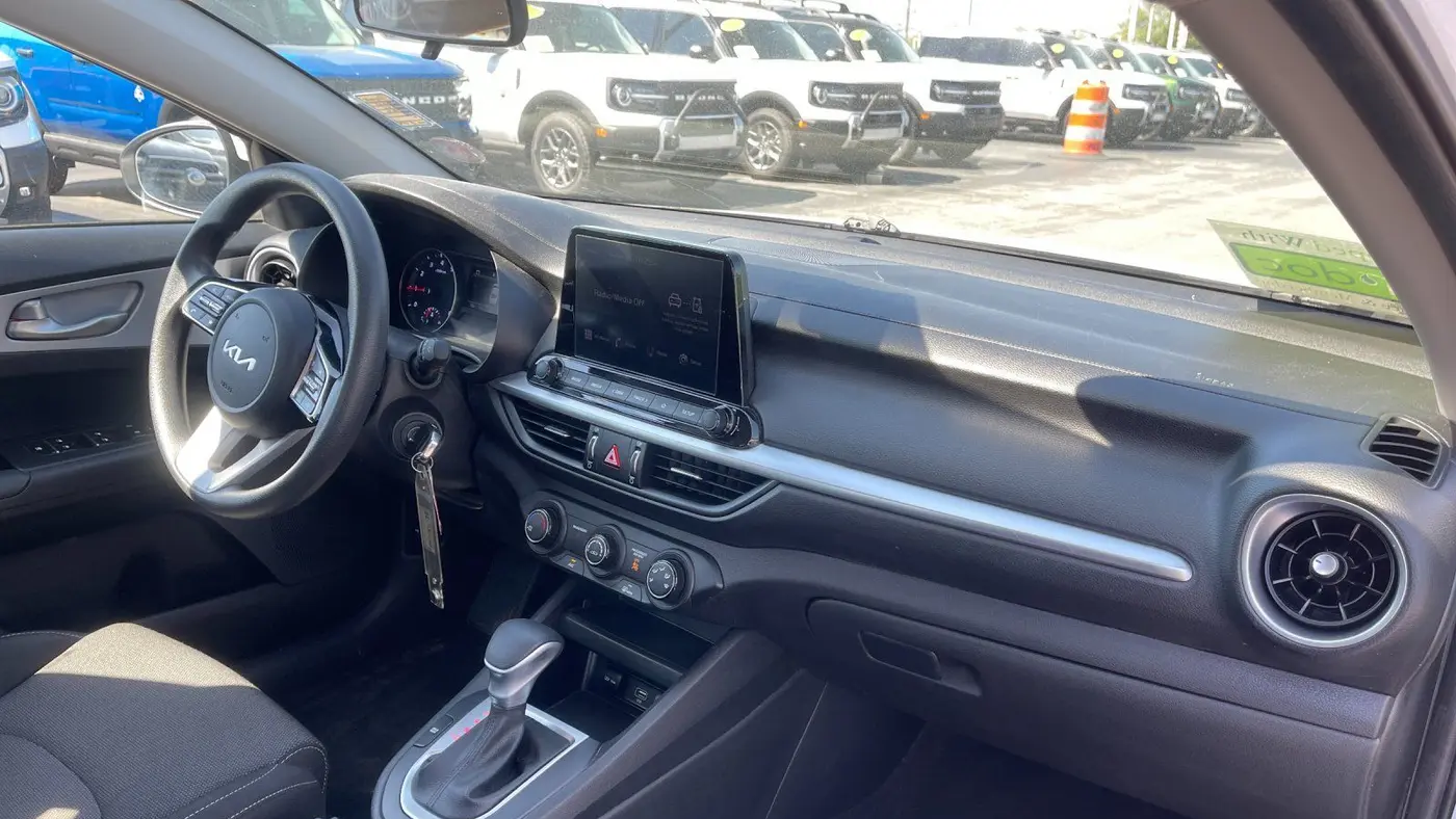 2023 Kia Forte LX