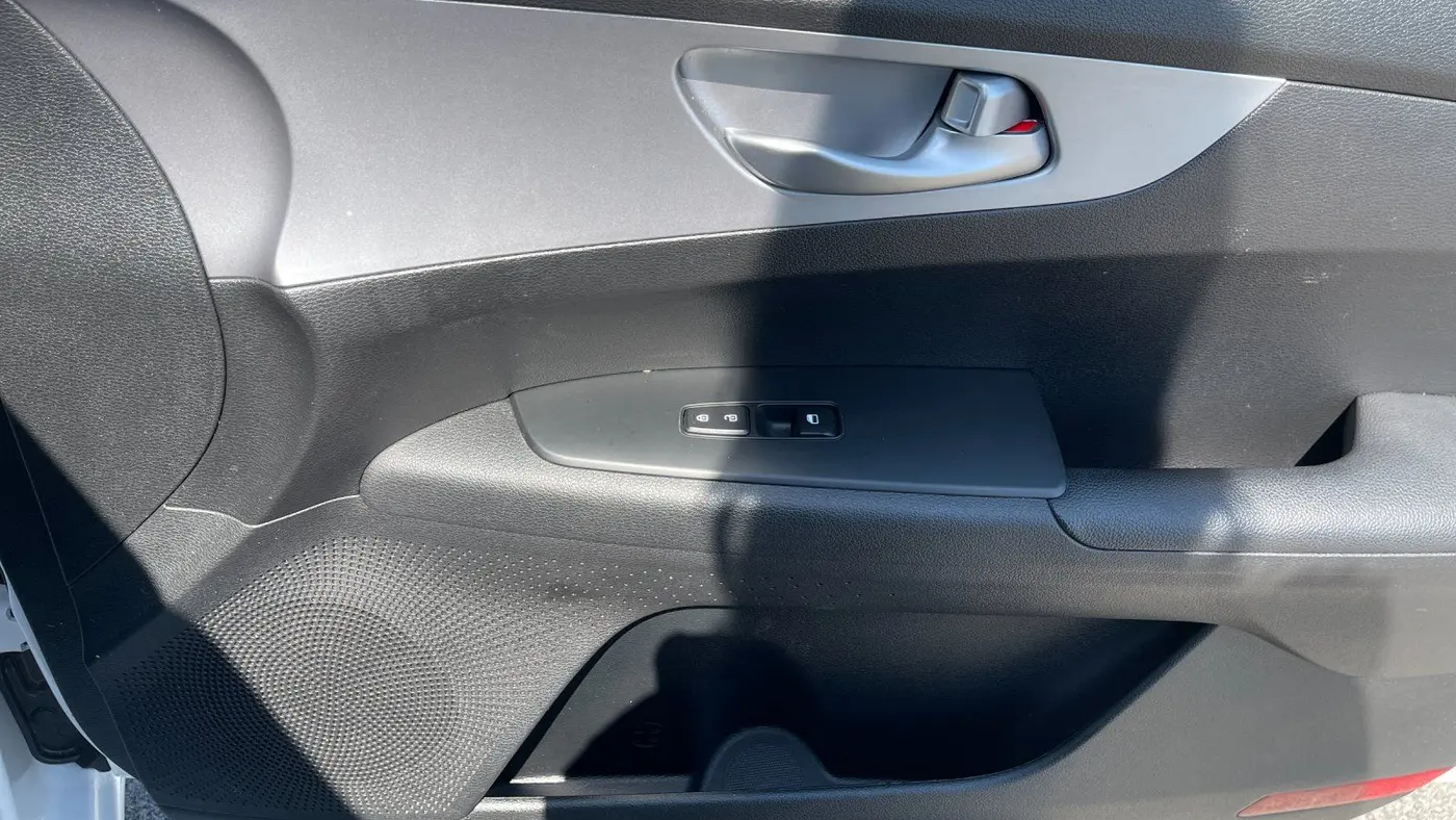 2023 Kia Forte LX