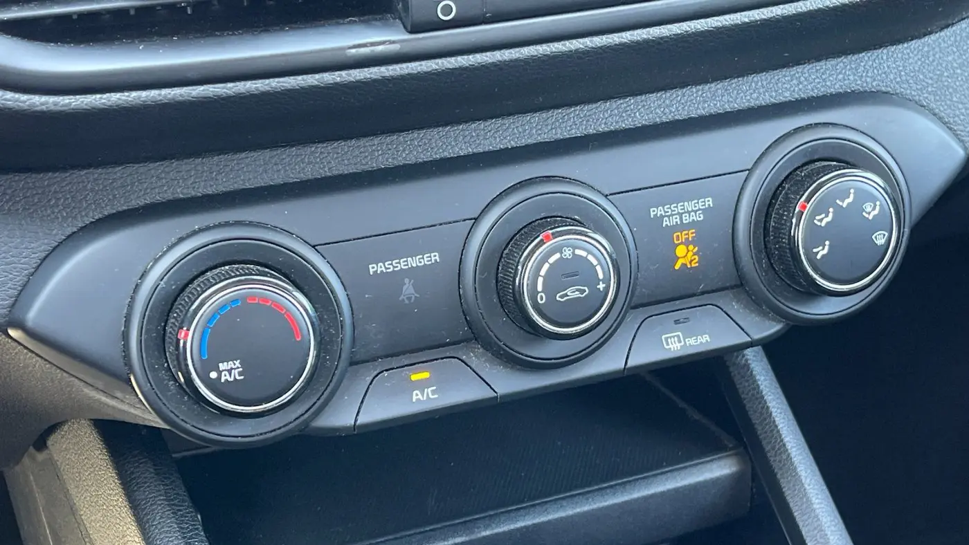 2023 Kia Forte LX