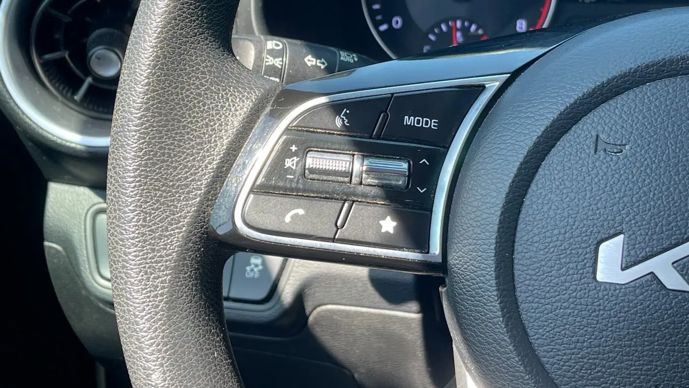 2023 Kia Forte LX
