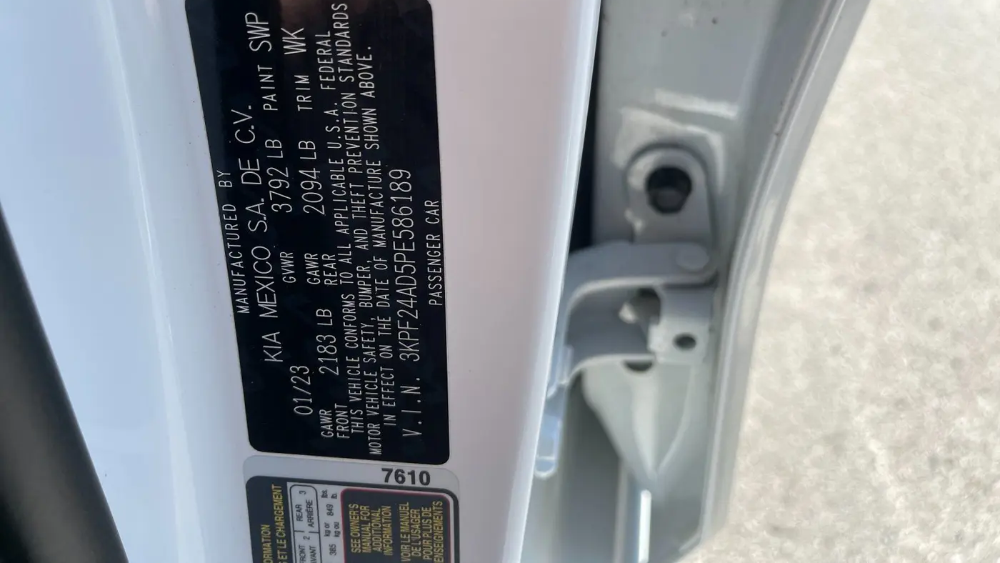 2023 Kia Forte LX