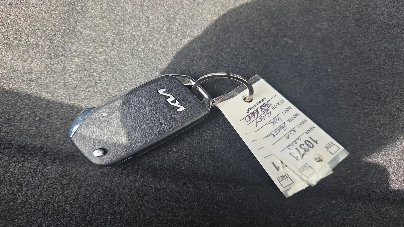 2023 Kia Forte LX