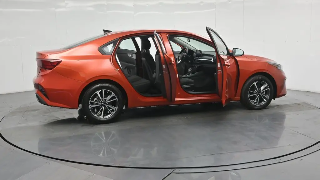 2023 Kia Forte LX