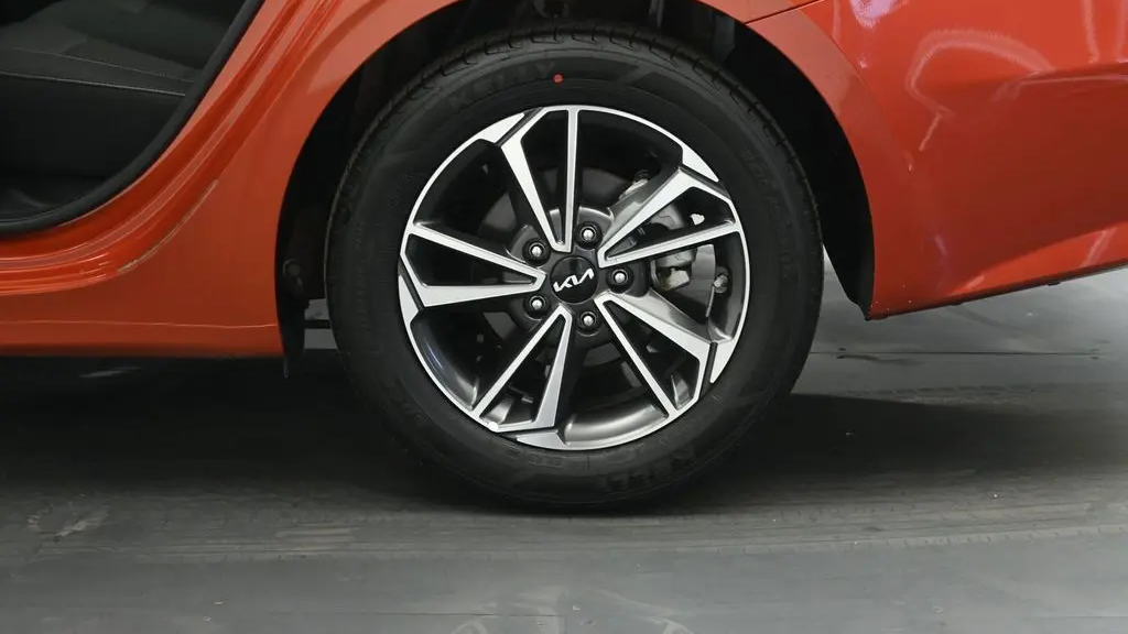 2023 Kia Forte LX