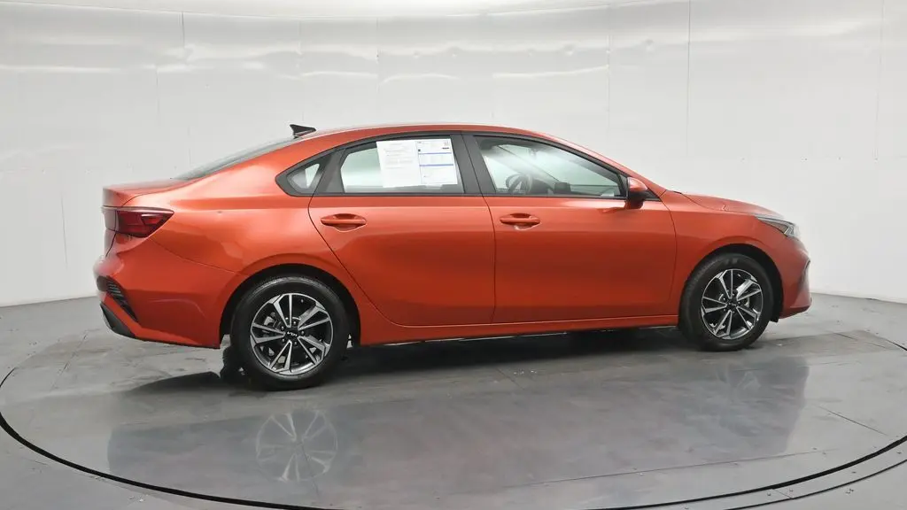 2023 Kia Forte LX