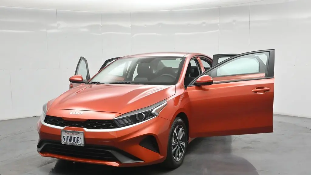 2023 Kia Forte LX