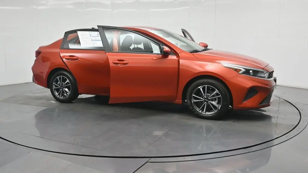2023 Kia Forte LX