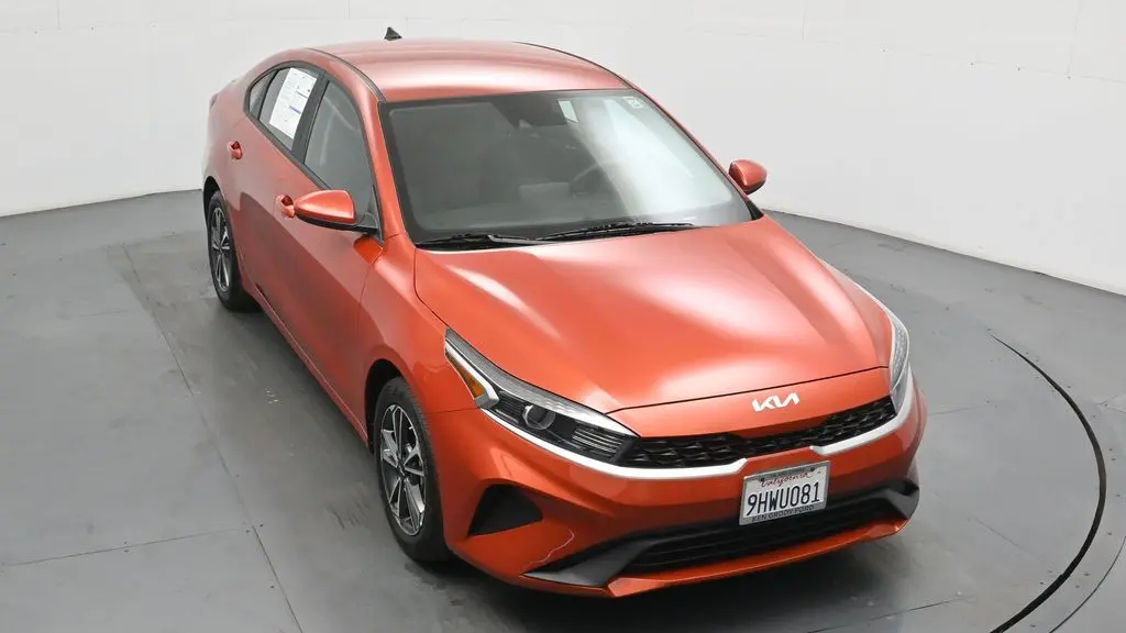 2023 Kia Forte LX
