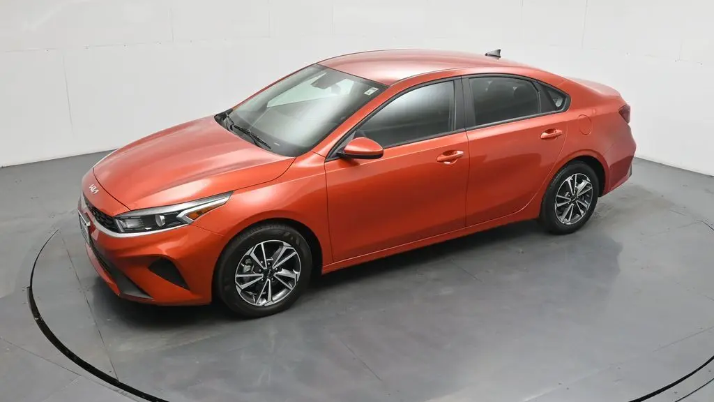 2023 Kia Forte LX