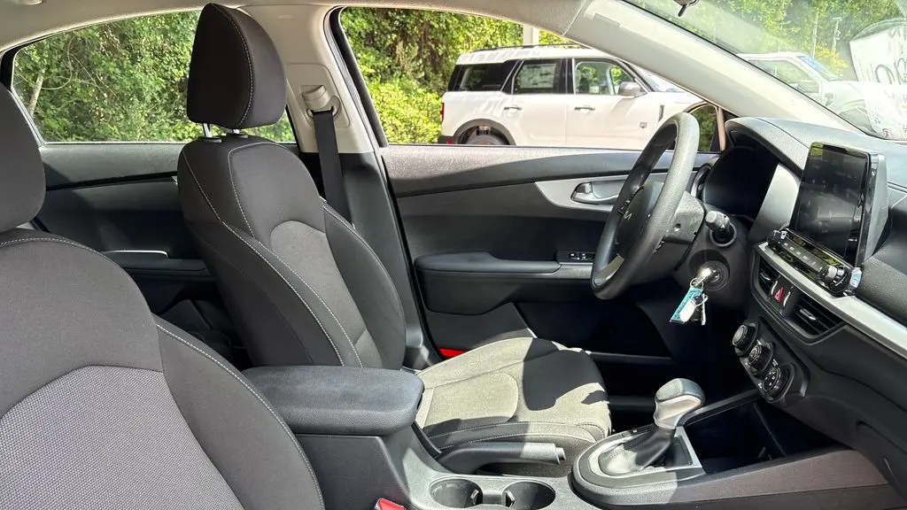 2024 Kia Forte LX