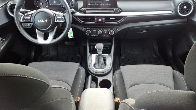 2024 Kia Forte LX
