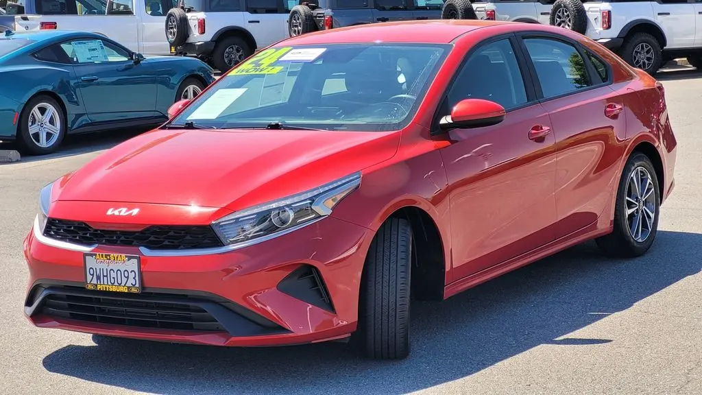 2024 Kia Forte LX