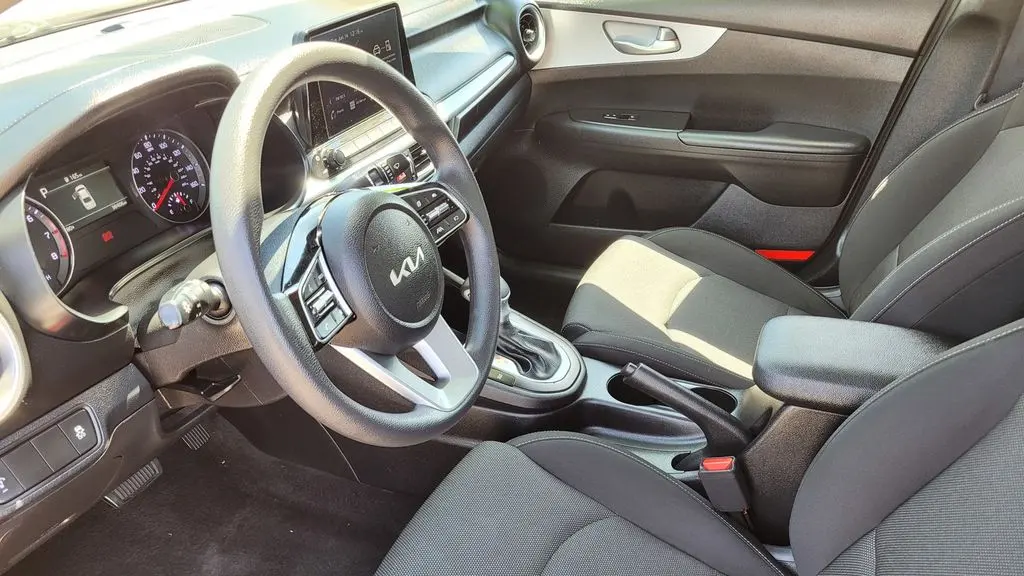 2024 Kia Forte LX