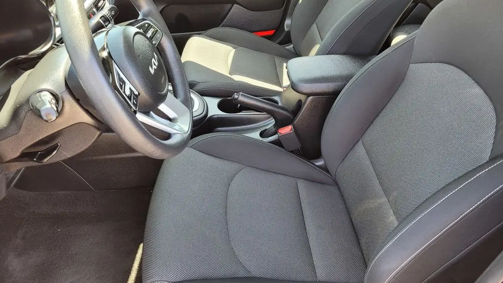 2024 Kia Forte LX