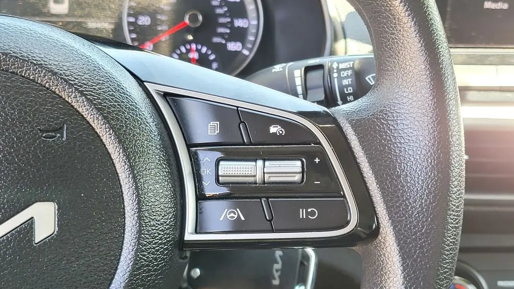 2024 Kia Forte LX