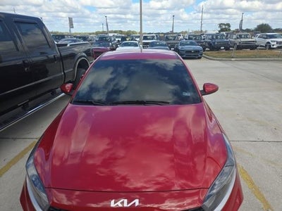 2024 Kia Forte LXS 4DR Sedan