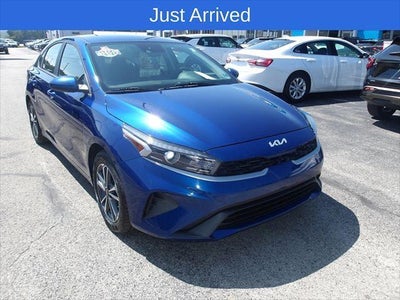 2023 Kia Forte LXS 4DR Sedan