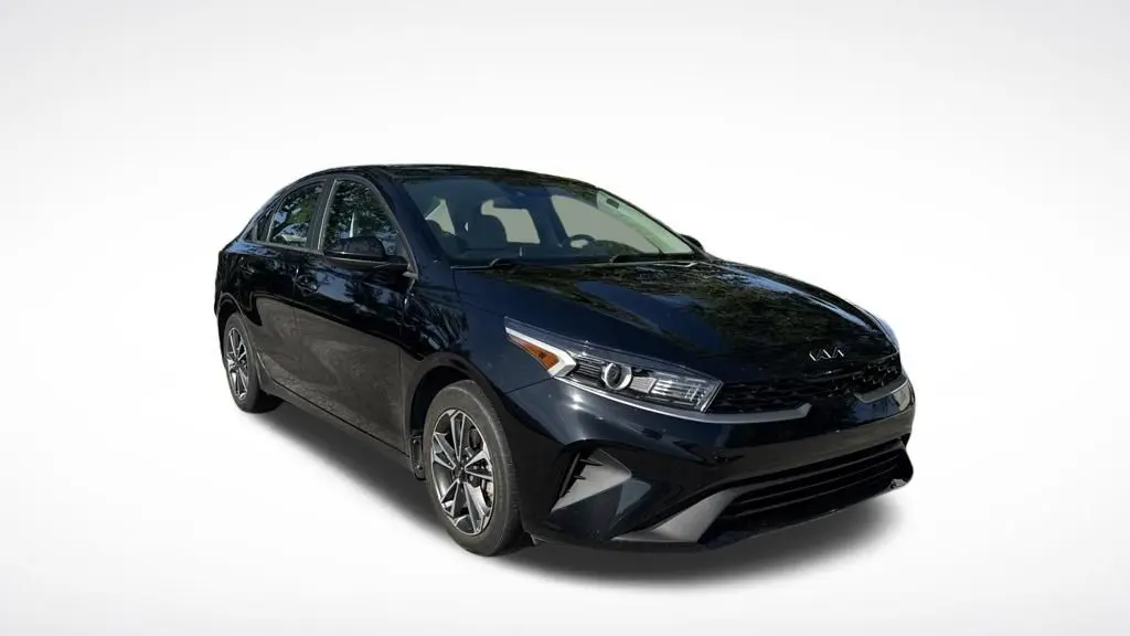 2023 Kia Forte LX