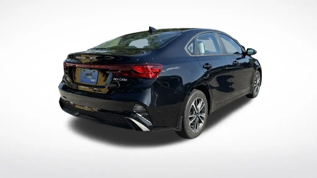 2023 Kia Forte LX