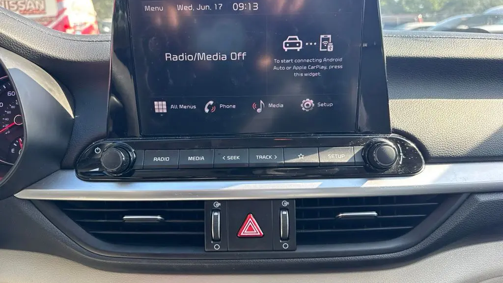 2023 Kia Forte LX