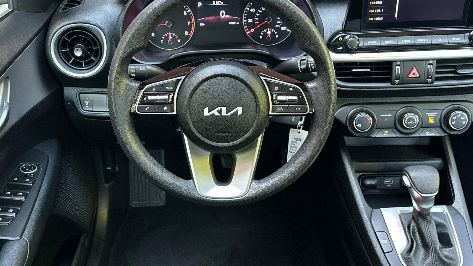 2024 Kia Forte LXS