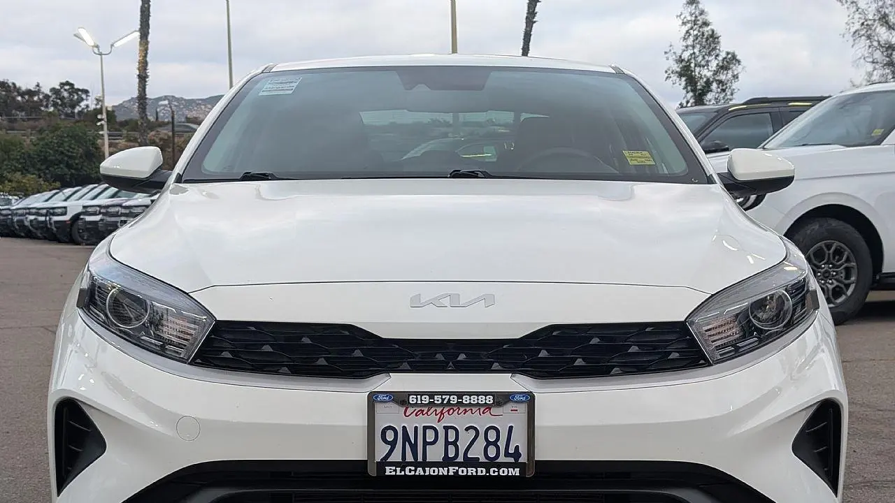 2024 Kia Forte LX