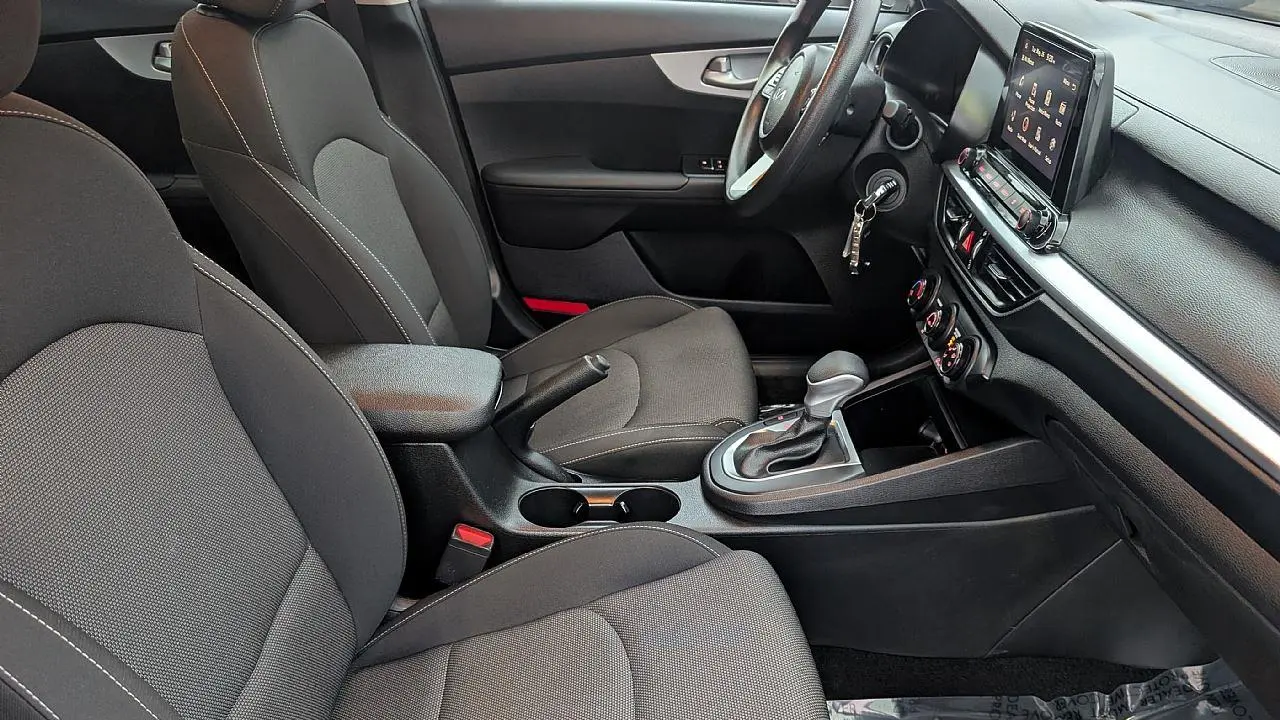 2024 Kia Forte LX
