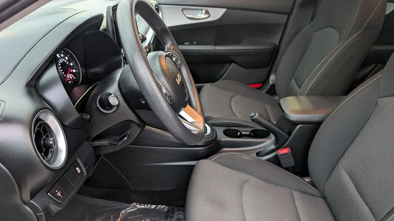 2024 Kia Forte LX