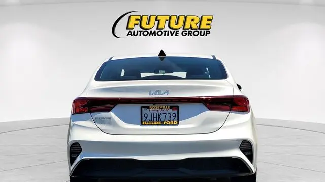 2023 Kia Forte LX